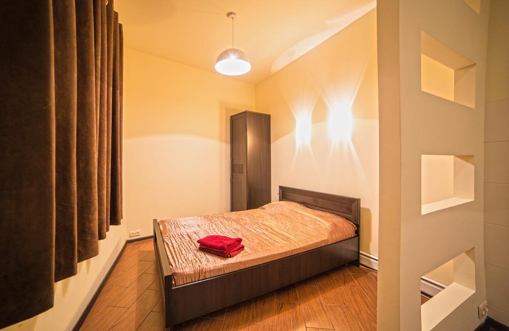 Apartment On Rappoporta 7B - 2 ลวีฟ ภายนอก รูปภาพ