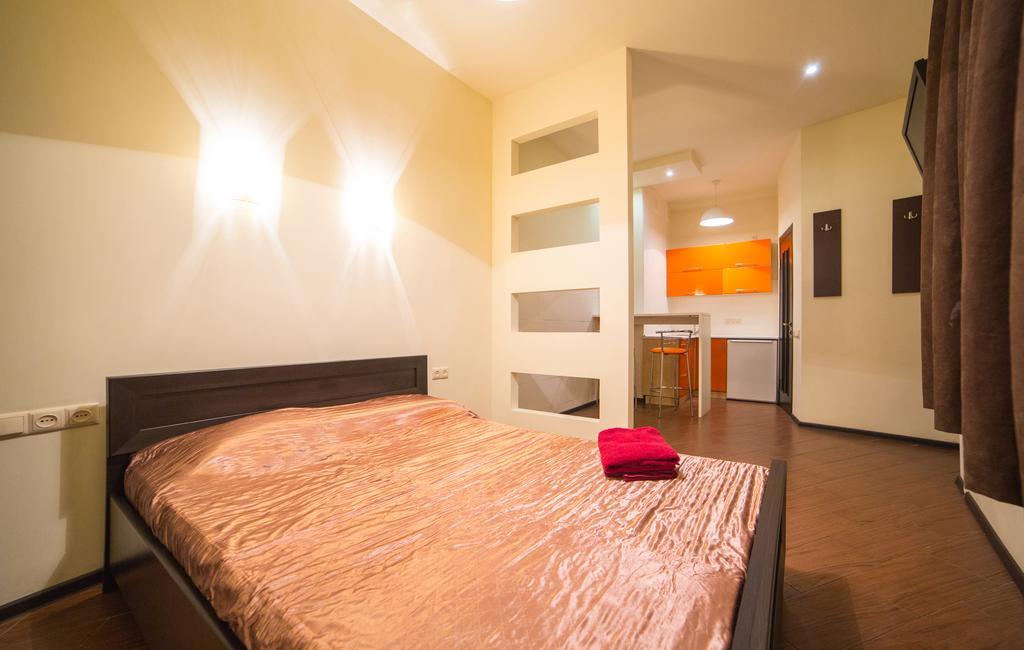 Apartment On Rappoporta 7B - 2 ลวีฟ ภายนอก รูปภาพ